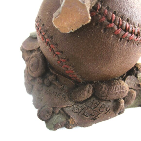 VTG 1984 TOM CLARK GNOME, HOMER, SITTING ON BASEBALL, RETIRED 10/93 - Picture 6 of 10